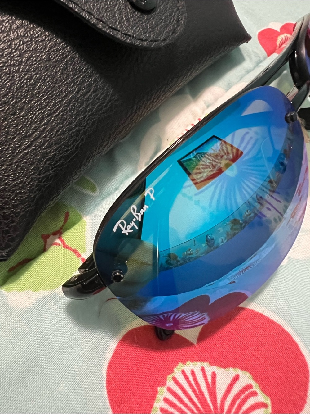 Ray-Ban Polarized Blue Mirrored Chromance Sunglasses 🕶️ - Picture 5 of 6